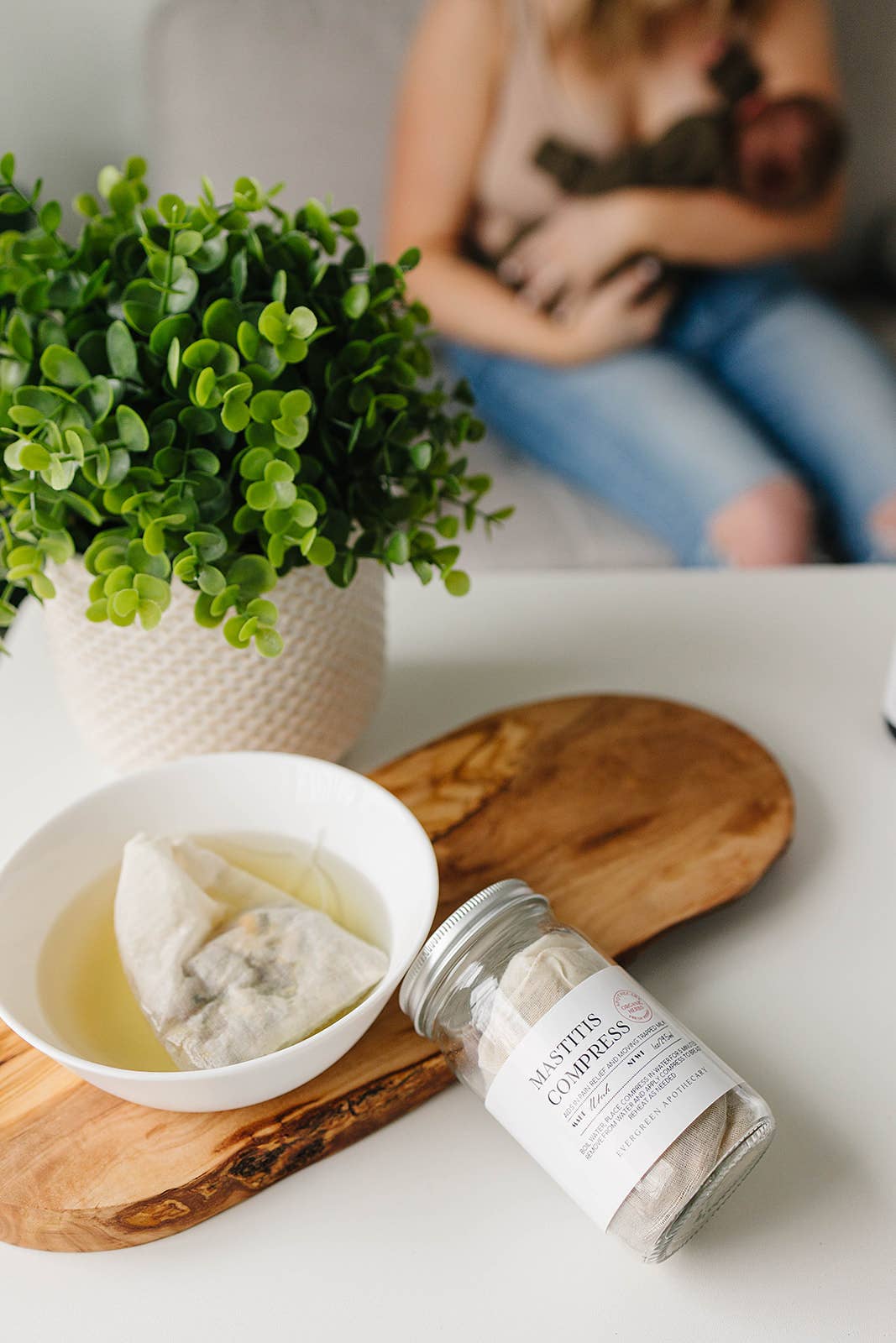 Mastitis Relief Compress - Herbal Remedy
